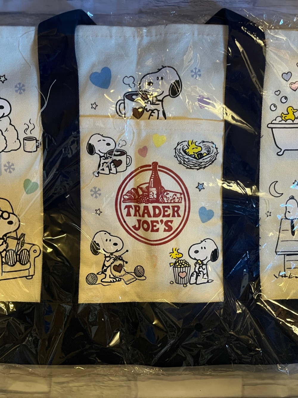 Brand New Limited Edition Snoopy Winter Inspired Tote by Trader Joe’s